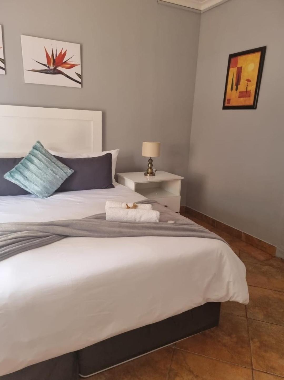 Stay At Home Airport Lodge كمبتون بارك المظهر الخارجي الصورة